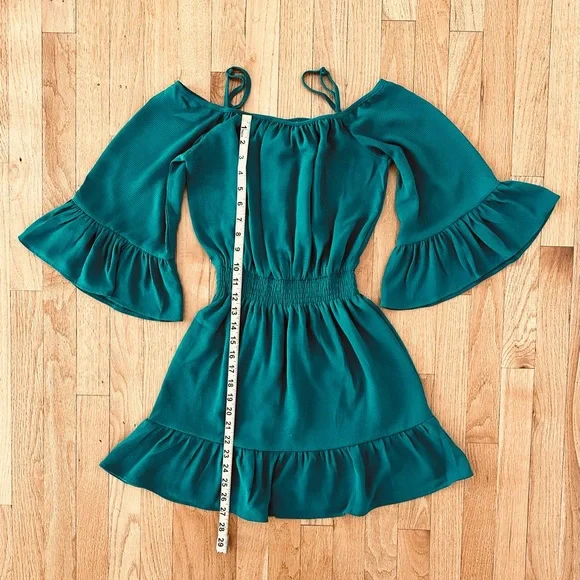 H&M Divided Green Boho-Style Short Dress Off-Shoulder Size 2 - Picture 4 of 5